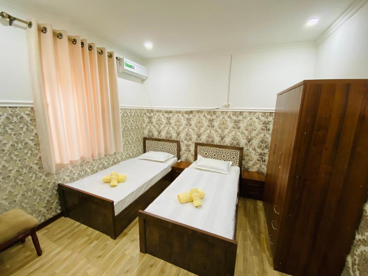 Rahat Inn Hotel Ташкент Екстериор снимка