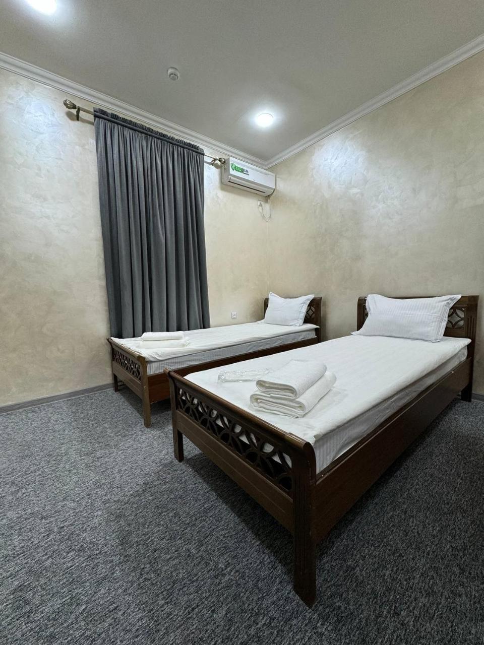 Rahat Inn Hotel Ташкент Екстериор снимка
